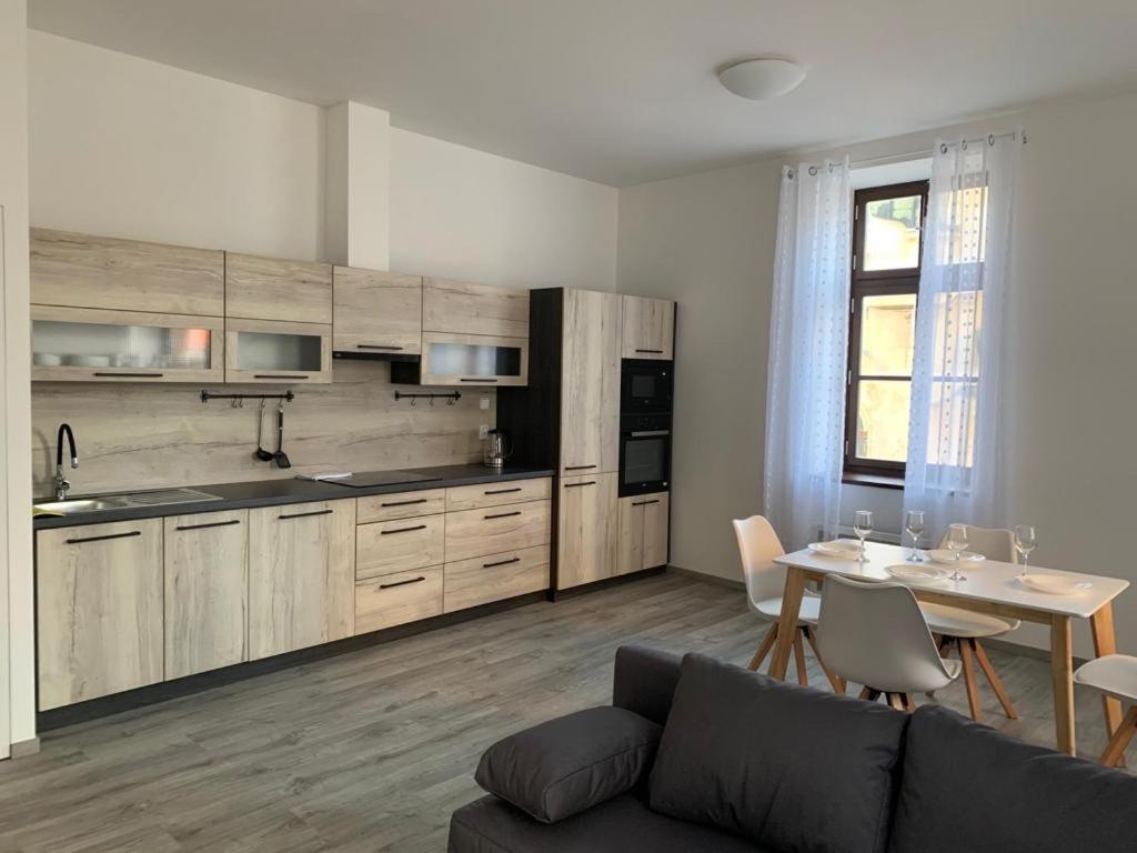 Appartement Klicperovo 3Kk à Hradec Králové Extérieur photo