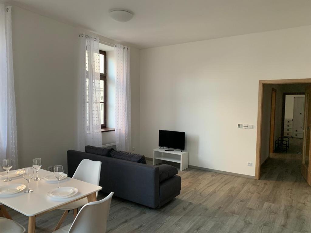 Appartement Klicperovo 3Kk à Hradec Králové Extérieur photo